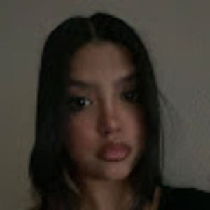 Meet your Posher, Ana julia